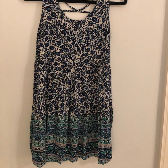 Dress - Picture 2 of 2